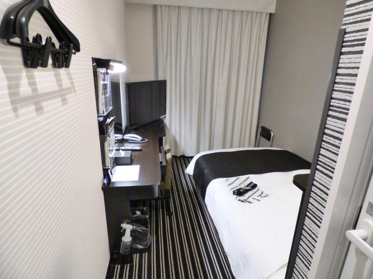 Apa Hotel Takamatsu Kawaramachi Exteriör bild